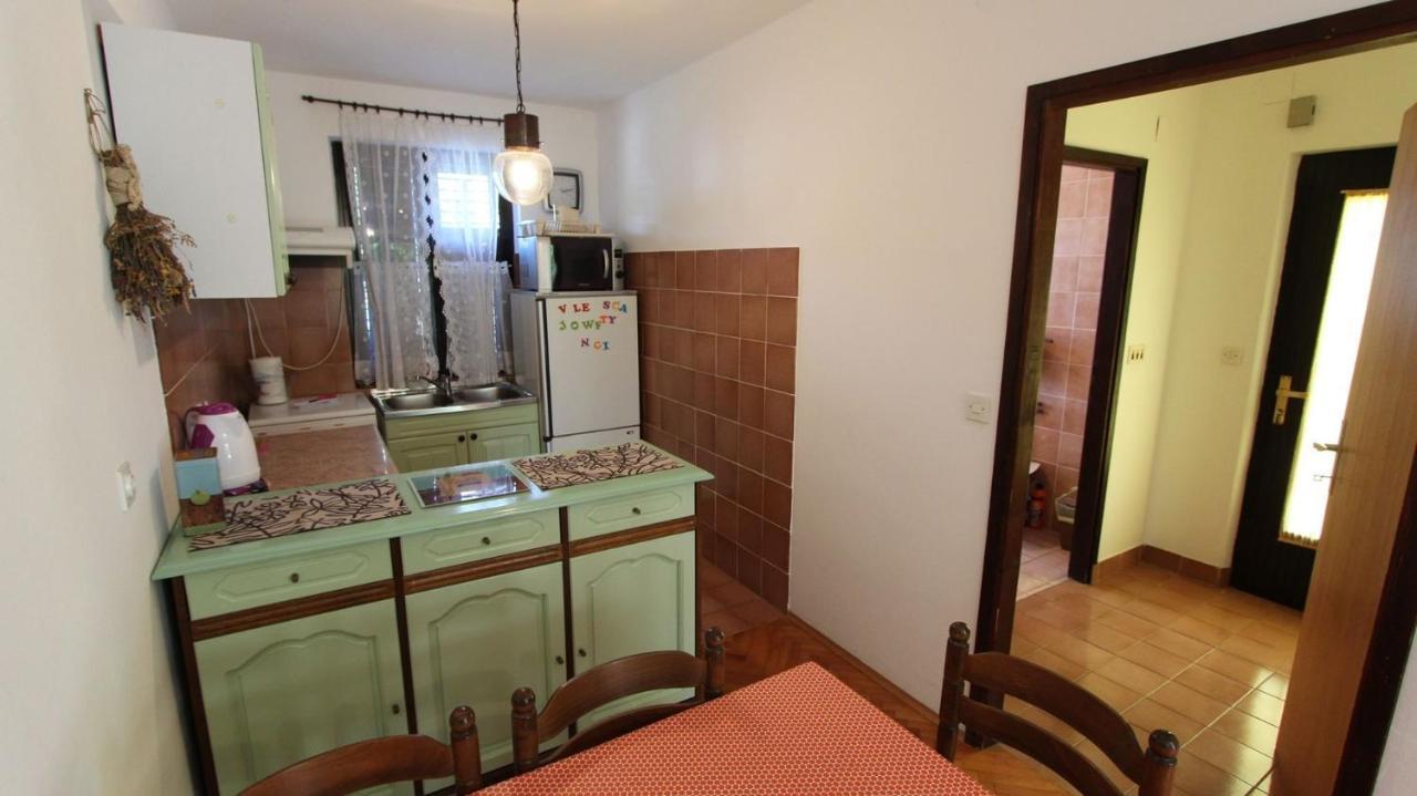 Apartment Gita Malinska Kültér fotó