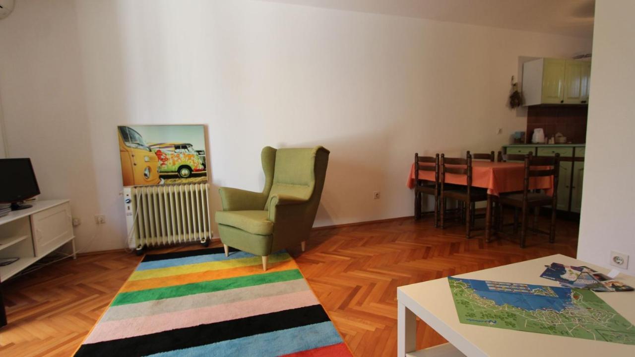 Apartment Gita Malinska Kültér fotó